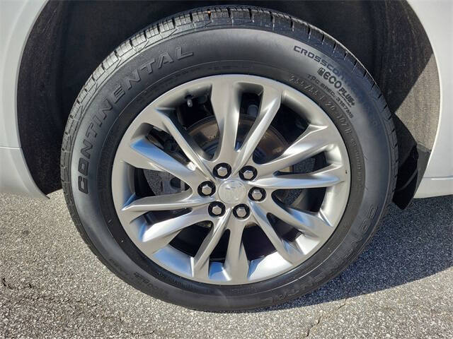 2022 Buick Enclave Avenir