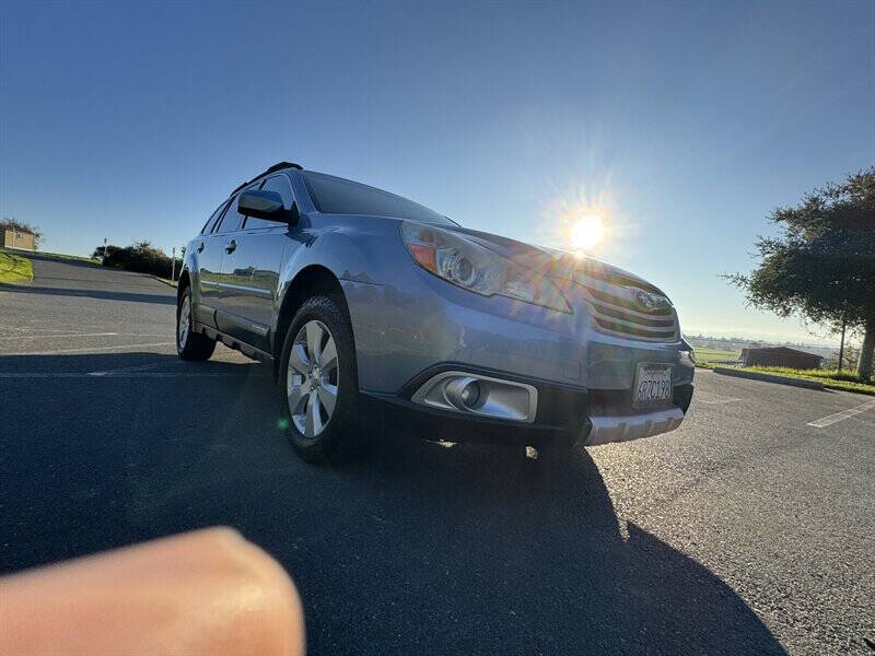 2011 Subaru Outback 2.5i Limited