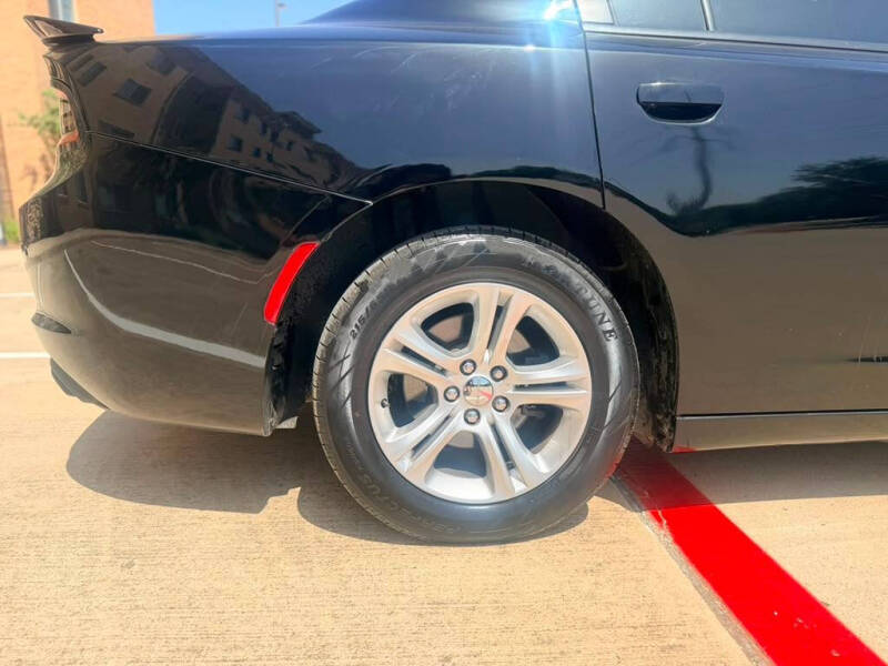 2019 Dodge Charger SXT
