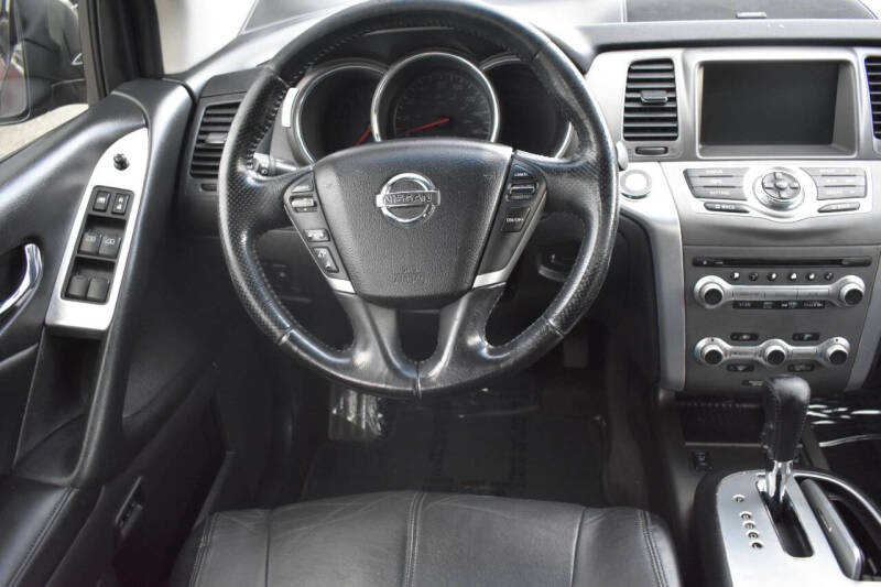 2014 Nissan Murano SL photo 48