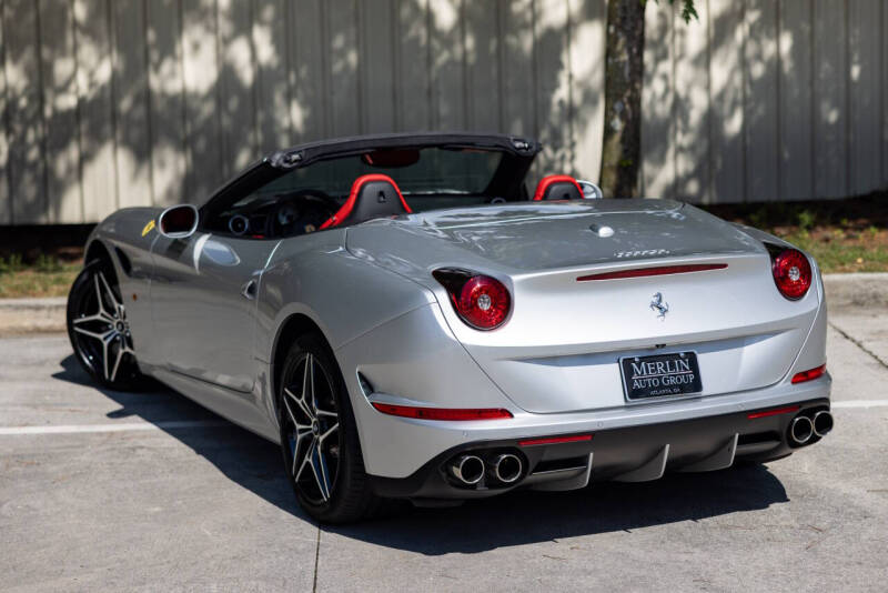 2015 Ferrari California T