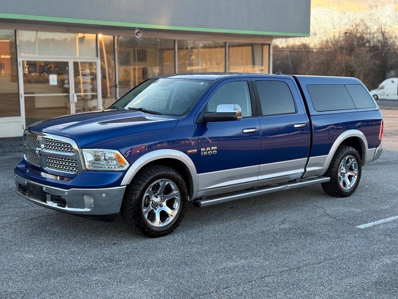 2015 RAM Ram 1500 Pickup Laramie's photo