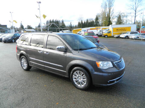 2015 Chrysler Town and Country for sale at J & R Motorsports in Lynnwood WA