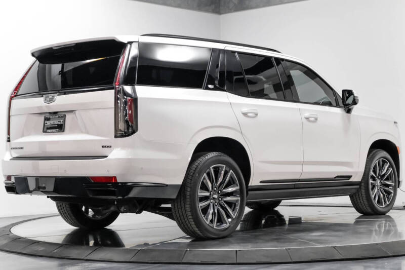 2022 Cadillac Escalade Sport Platinum