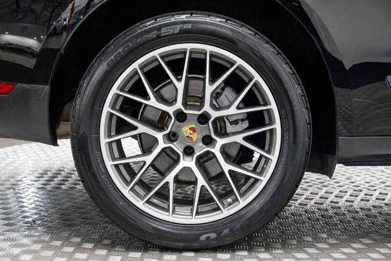 2016 Porsche Macan S