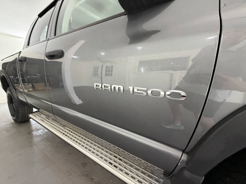 2005 Dodge Ram 1500 SLT