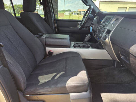 2017 Ford Expedition EL XLT