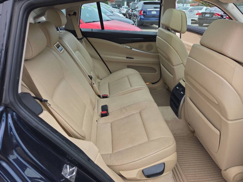 2012 BMW 5 Series 535i Gran Turismo