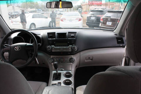 2012 Toyota Highlander SE