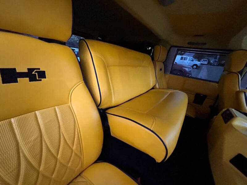 2000 AM General Hummer Wagon