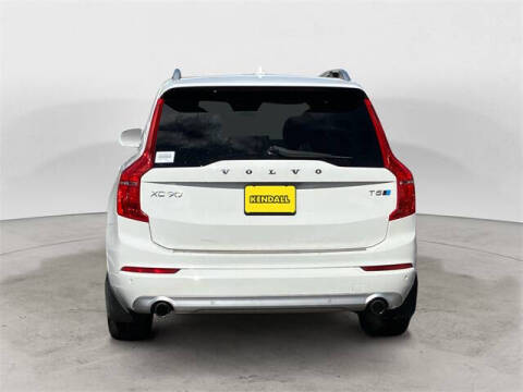 2018 Volvo XC90 T5 Momentum 7-Passenger