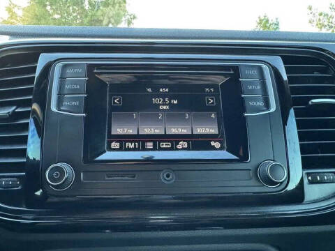 2016 Volkswagen Beetle