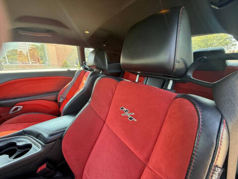 2015 Dodge Challenger R/T Scat Pack