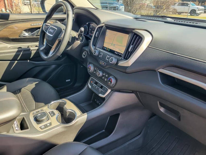2024 GMC Terrain Denali