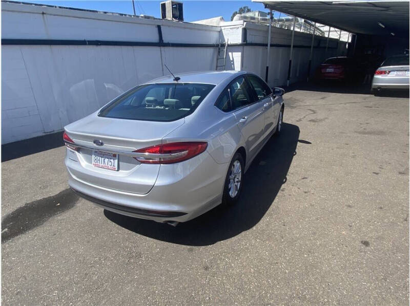 2018 Ford Fusion S