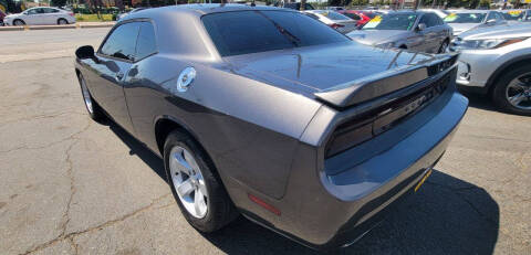 2014 Dodge Challenger SXT