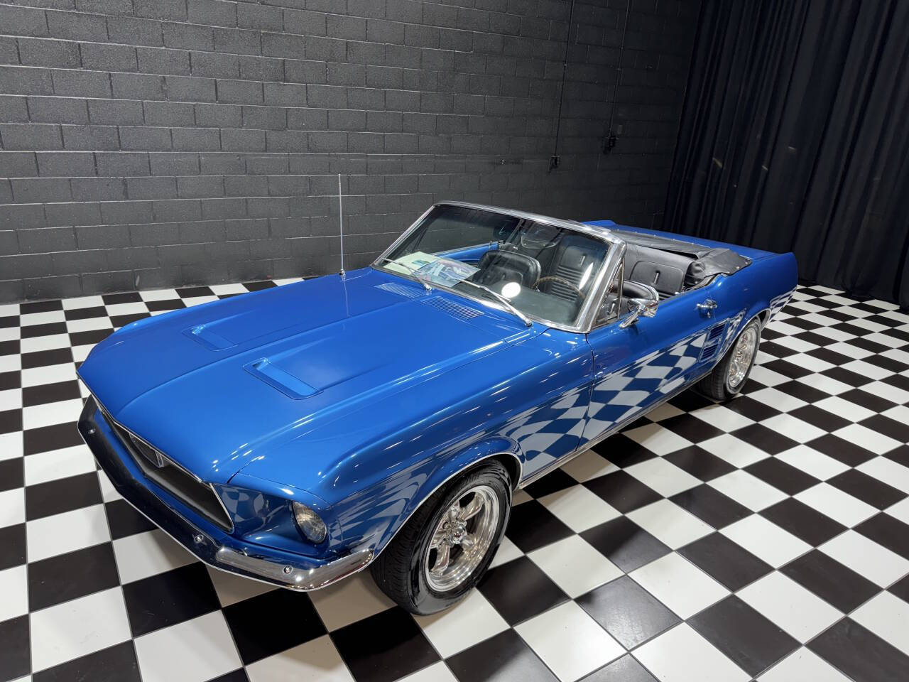 1967 Ford Mustang 15