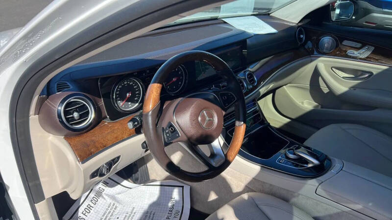 2018 Mercedes-Benz E-Class E 300