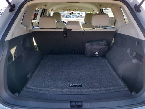 2018 Volkswagen Tiguan 2.0T SEL 4Motion