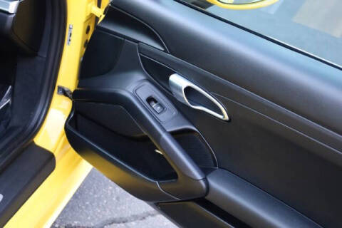 2021 Porsche 718 Cayman