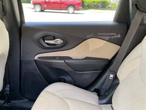2016 Jeep Cherokee Latitude