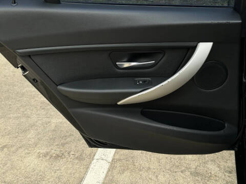 2018 BMW 3 Series 320i