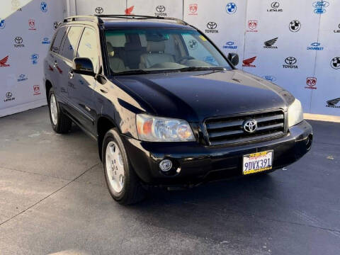 2004 Toyota Highlander for sale at Cars Unlimited of Santa Ana in Santa Ana CA