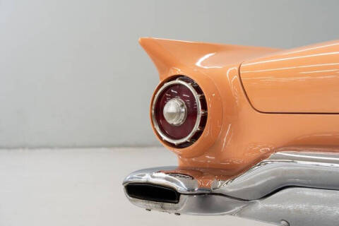 1957 Ford Thunderbird