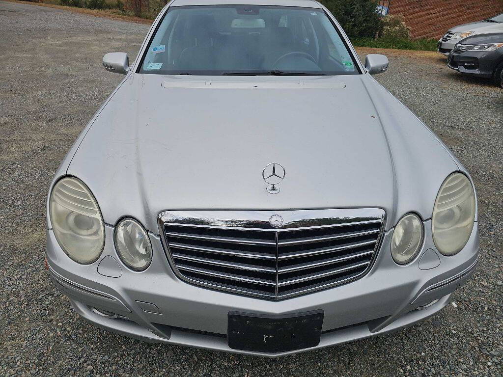 Silver 2008 Mercedes-Benz E-Class E 550 E 550 4dr Sedan 2