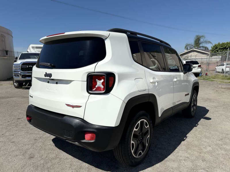2016 Jeep Renegade Trailhawk