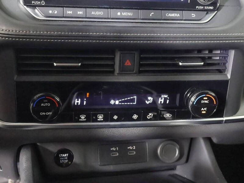 2025 Nissan Rogue SV