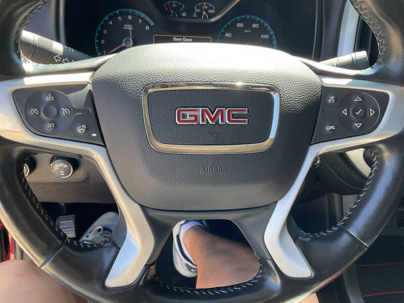 2020 GMC Canyon SLE