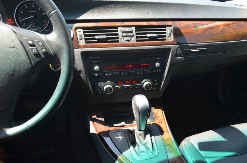 2011 BMW 3 Series 328i