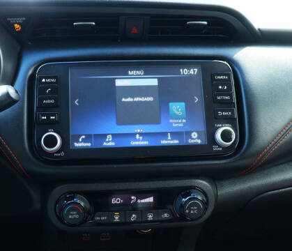 2023 Nissan Kicks SR