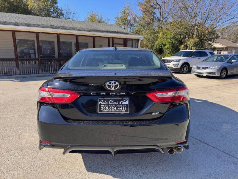 2019 Toyota Camry null photo 6