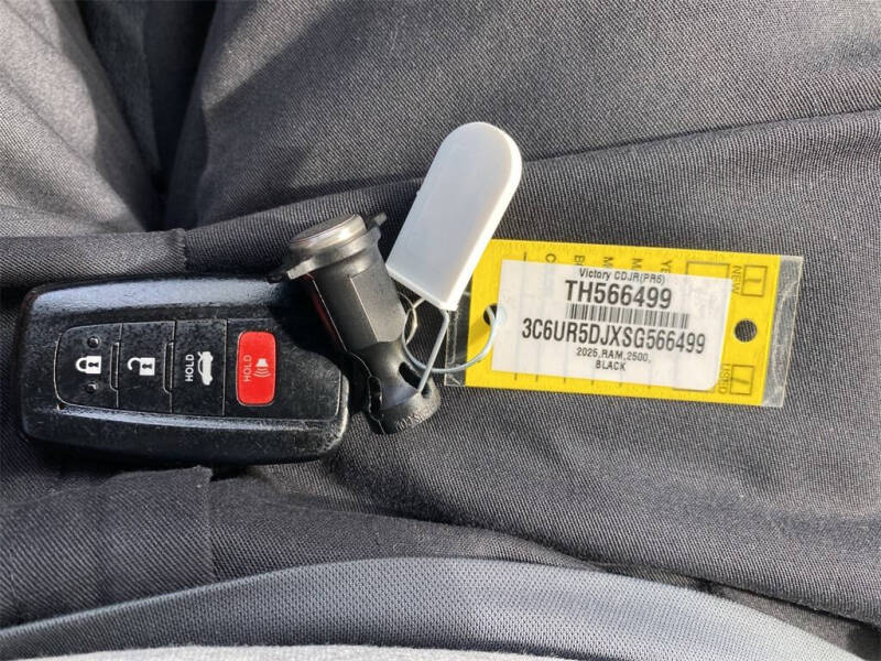 2021 Toyota Camry Hybrid LE