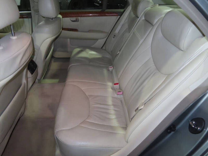 2002 Lexus LS 430