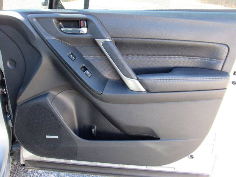 2017 Subaru Forester 2.5i Touring