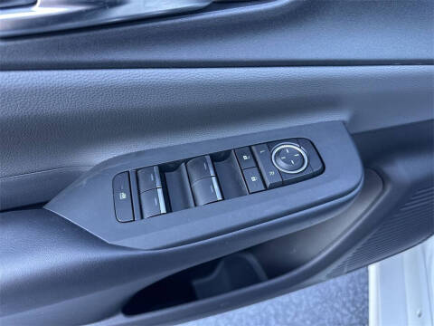 2023 Toyota Prius XLE