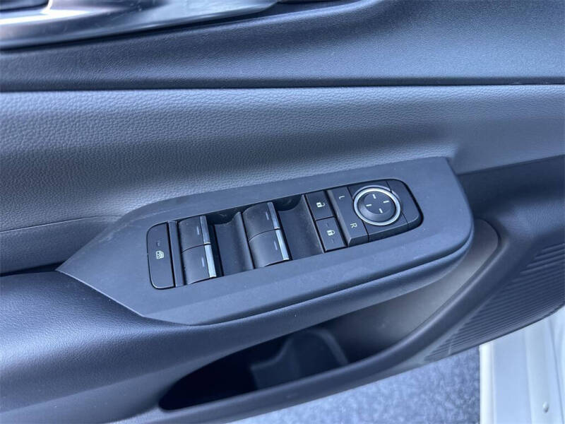 2023 Toyota Prius XLE