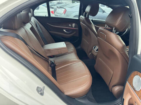 2018 Mercedes-Benz E-Class E 300