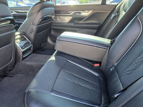 2016 BMW 7 Series 750i xDrive