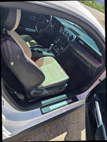2015 Ford Mustang
