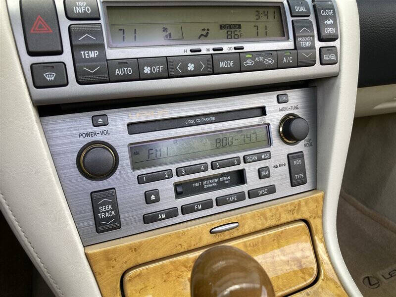 2003 Lexus SC 430