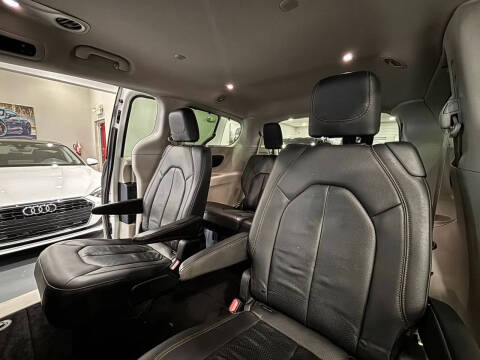 2020 Chrysler Pacifica