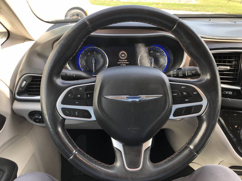 2018 Chrysler Pacifica Touring L Plus