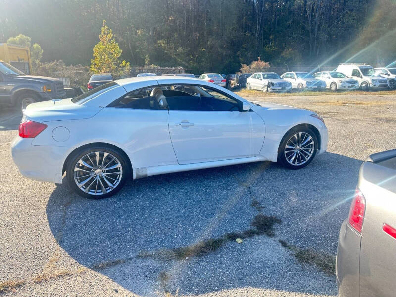 2011 Infiniti G37 Convertible Sport