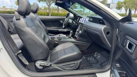 2019 Ford Mustang EcoBoost Premium