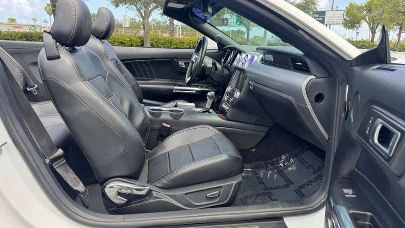 2019 Ford Mustang EcoBoost Premium