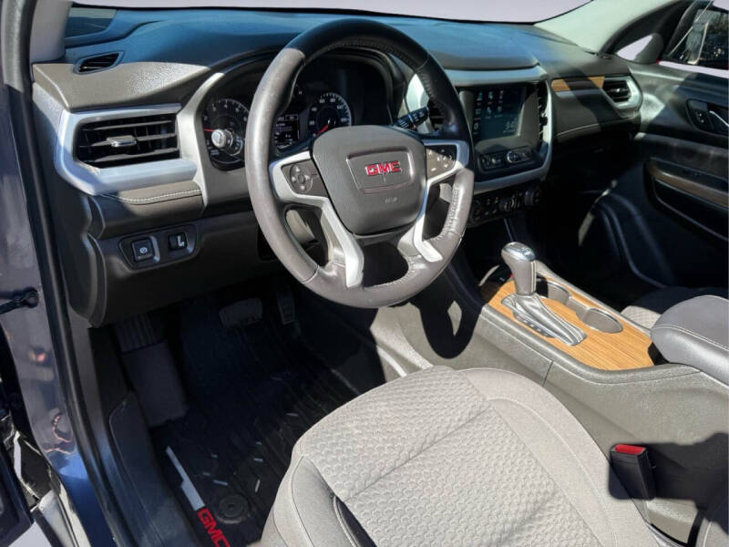 2018 GMC Acadia SLE-1